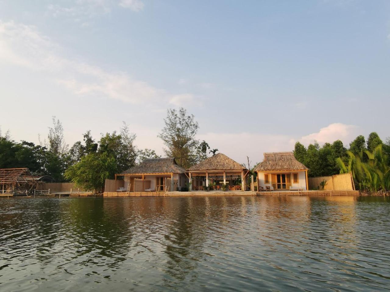 Chi-Bu Riverside Nhon Trach Екстер'єр фото